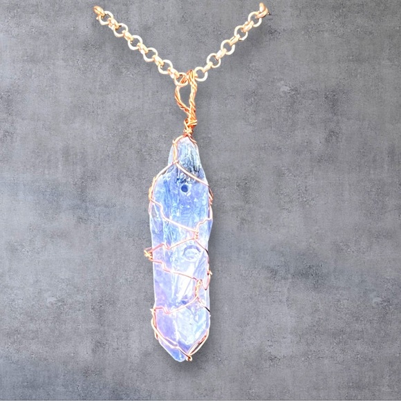 Copper wire wrapped purple quartz plus a free matching necklace - Picture 2 of 5